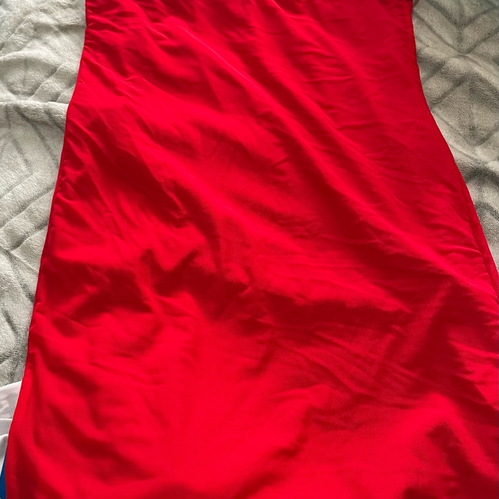 Son muy buenk vestidos